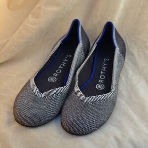 Rothy's Women's Black and White Flats